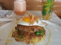 牛肉饼配土豆饼-the rug 飞毯 (朝阳公园店)