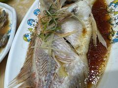 -小海豚•老字号海鲜餐厅(天涯店)