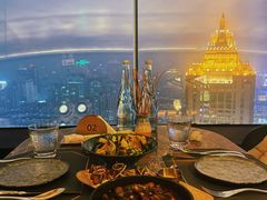 -Hi City·城市之巅