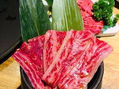 -炼火烤肉店