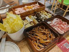 -菌小白·野生菌火锅(时尚天河店)