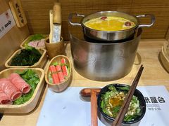 -独食火锅·半米屋台(直营总店)