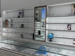 -精视达眼镜•专业儿童配镜中心(学府大道店)