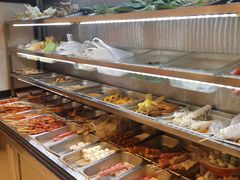 自助取餐区-二钢串叔麻辣烫(华龙大厦店)