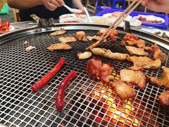 -小辣椒汤锅烧烤(温泉南街店)