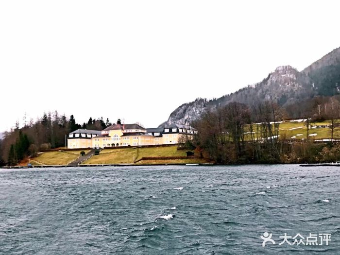 沃尔夫冈湖图片
