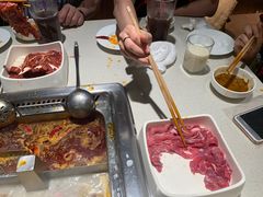 -海底捞火锅鲜切牛肉主题店(长寿路店)