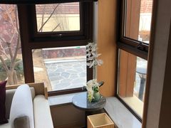 -大连金石滩绿发温泉假日酒店