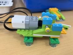 -斯坦星球AI编程·机器人科创·科学实验·信奥·思维·STEM·乐高·竞赛考级(长宁虹桥大融城荟聚中心)