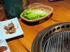 -小花花炭火烤肉·十五年延吉风味(左家庄店)