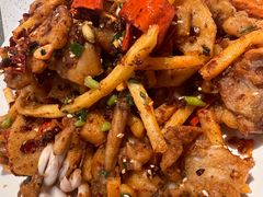 -三人行骨头王火锅(长寿店)