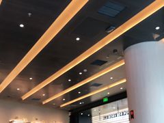 -星巴克臻选(上海合生汇1F店)