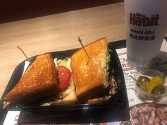 -The Habit Burger Grill 哈比特汉堡(复兴soho店)
