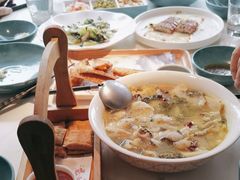 -荷塘秋月·本帮江浙菜(国权路店)