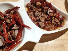 -兔行天下-鸿鹤鲜锅兔(中海国际店)