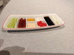 -秀儿四九城·新京菜(亚运村鸟巢店)