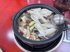 -菌之家·专业纯野生菌火锅·特色炒菌