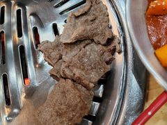-牛信亭韩国料理·炭火烤肉(紫藤路店)
