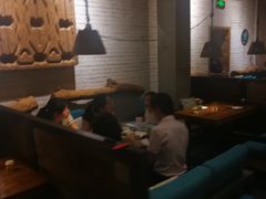 大堂-苹果树下艺术餐厅(宋庄店)