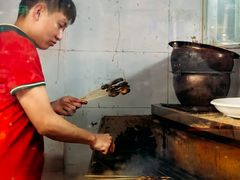 -养牛邓·潮汕牛肉海鲜自助火锅(广州店)
