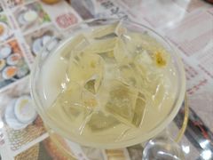 -周大娘牛乳(旧寨古村总店)
