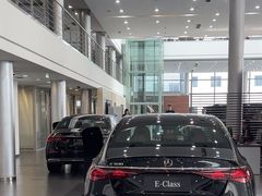 -天津波士信达奔驰4S店(卫津南路店)