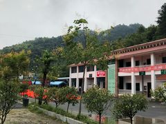 -雅鲁激流探险漂流