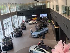 -奔驰上海利星(七宝店)