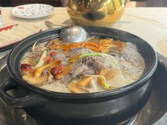 -九寨沟特色牦牛肉汤锅