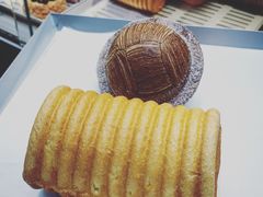 -好利来(上海虹桥新天地Lab主题店)