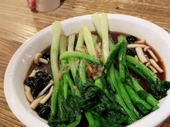 -新白鹿餐厅(银泰西湖文化广场店)