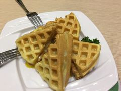 -佰搭果·广式茶餐厅(西华路店)
