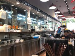 -银记肠粉店(新港西路店)