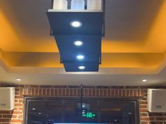 -河坝烧烤串城(金达莱店)