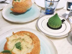 -Yearn Tours妍图(昆山万象汇店)