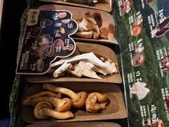 -芸山季·云南山珍菌火锅(人民广场来福士店)