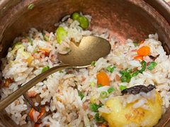 铜锅牛肝菌焖饭-一坐一忘云南菜(卓悦中心)