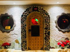 -碧中海汤泉汗蒸酒店