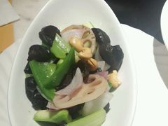 -绿茵阁(体育西分店)