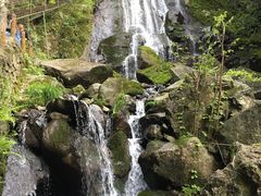 -藏龙百瀑漂流