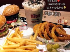 -The Habit Burger Grill 哈比特汉堡(复兴soho店)