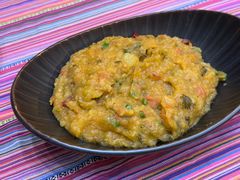 -香巴拉云南餐厅(华莱坞店)