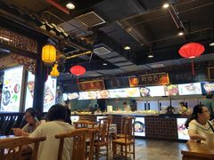 大堂-八一好吃街·高品美食广场