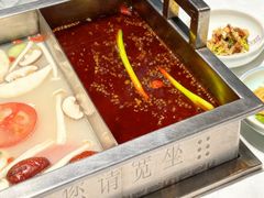 -宽坐河鲜馆(凤城九路店)