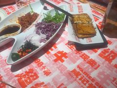 -威记烧嘢·南宁烧烤·超级生牛(绿地店)