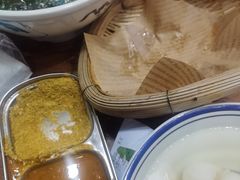 -云阿蛮云南生烫牛肉米线(奉贤路店)