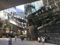 景观位-星巴克臻选(济南恒隆店)