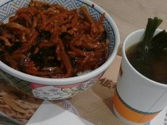 鱼香肉丝饭-吉野家(人和香港城店)