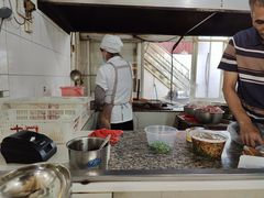 -正宗杨记普洱酸醋米线(总店)