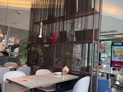 -必胜客(威高广场店)